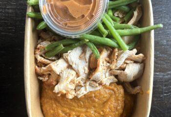 Cajun chicken breast, mashed yams & green beans